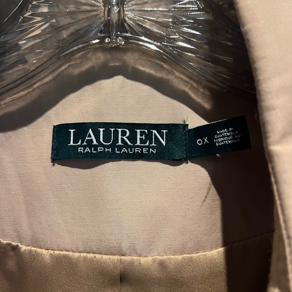 Belted Water Resistant Trench Coat - Picture 3 of 4